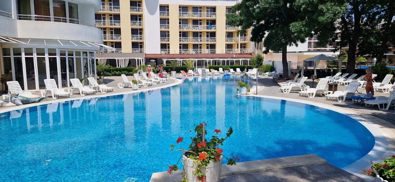 Sun Palace Suites Sunny Beach