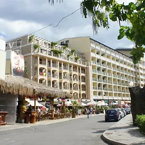 Miramar Front Self Catering Apartman